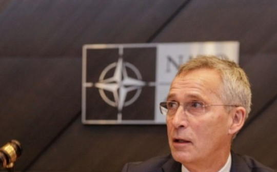 NATO đối mặt loạt khủng hoảng bủa vây tứ phía