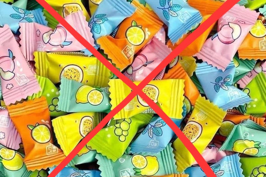 Cảnh báo mất an toàn thực phẩm sau vụ học sinh ngộ độc vì ăn 'kẹo lạ'