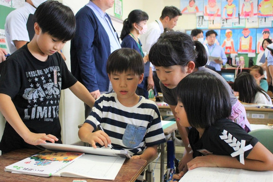 Bí quyết giáo dục ở thị trấn nhỏ Nhật Bản