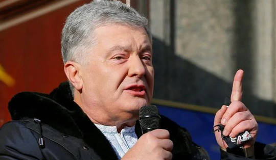 Cựu tổng thống Ukraine bị chặn xuất cảnh