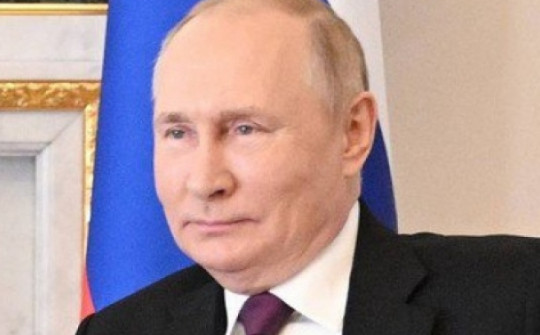 Tổng thống Nga Putin sẽ mang quà đến UAE, Ả-rập Xê-út