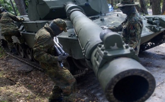 Ukraine thay đổi chiến thuật sử dụng xe tăng Leopard