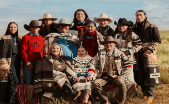 Ralph Lauren tôn vinh văn hóa người da đỏ trong bộ sưu tập mới