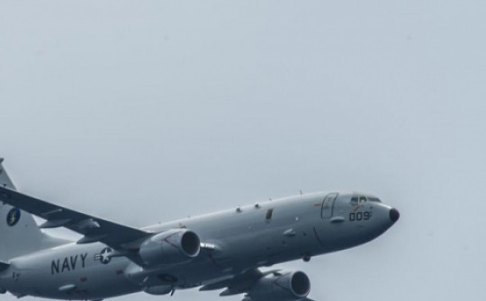 Máy bay Mỹ, Trung Quốc cùng xuất hiện ở eo biển Đài Loan