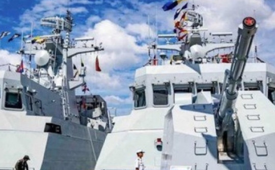 Đội tàu chiến Trung Quốc cập cảng hải quân Campuchia