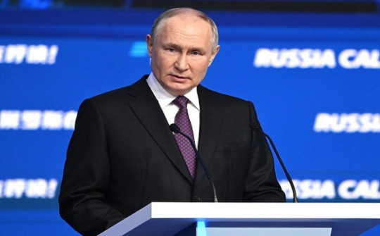 Ông Putin: "Không giới hạn" chia sẻ công nghệ với Trung Quốc