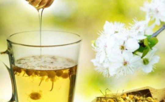 Mật ong uống cùng loại hoa này không chỉ ngon mà còn giúp chống cảm cúm và trị mất ngủ cực tốt