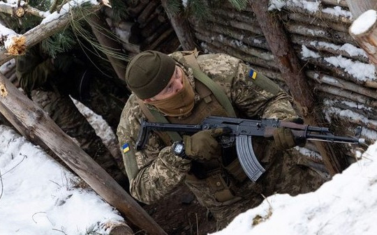 Binh sĩ Ukraine đến Ba Lan học chiến đấu trong mùa đông