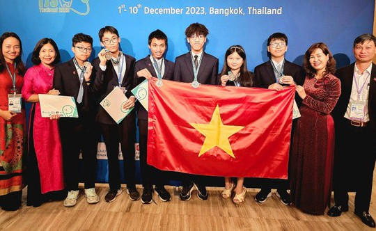 6 học sinh Hà Nội giành huy chương Olympic Khoa học trẻ quốc tế
