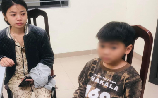 Tìm thấy bé trai 9 tuổi đi lạc nhiều giờ ở Hà Nội
