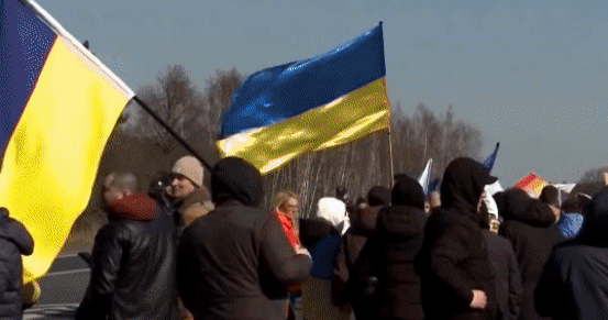 Biên giới Ukraine-NATO hỗn loạn chưa từng có: Vũ khí tối thượng của Kiev bị chặn, Nga bỗng hóa "ngư ông"