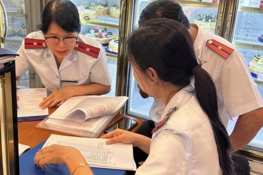 TPHCM công bố nguyên nhân trẻ tử vong do bánh su kem tại lễ trung thu