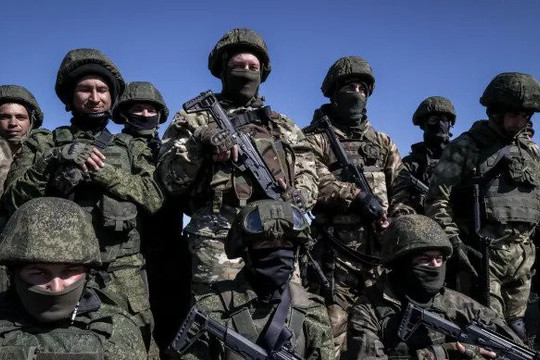 Tổng thống Putin công bố số binh sĩ đang chiến đấu ở Ukraine: Bất ngờ với thông tin về 14 Anh hùng Nga