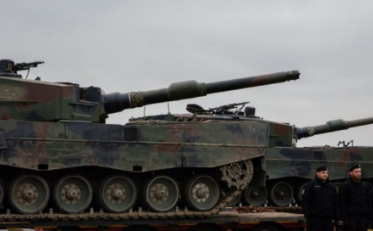 Xe tăng Ukraine trở lại và lợi hại hơn trên mặt trận Donetsk