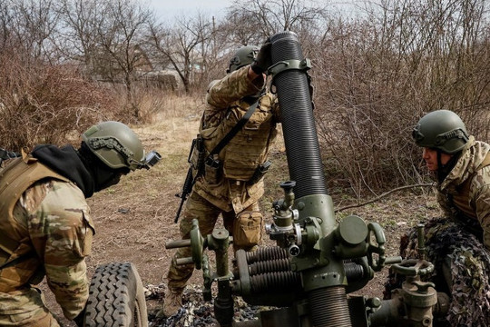 Nga 'hở sườn' vì điều quân tới Avdiivka, một nhóm vũ trang tuyên bố hạ 1 trung đội trên đất Nga