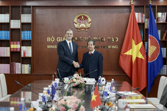 Thúc đẩy ký kết thoả thuận mới về hợp tác giáo dục - đào tạo Việt Nam và Pháp