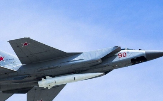 Tiêm kích MiG-31 của Nga lợi hại thế nào mà khiến Ukraine phải dè chừng?