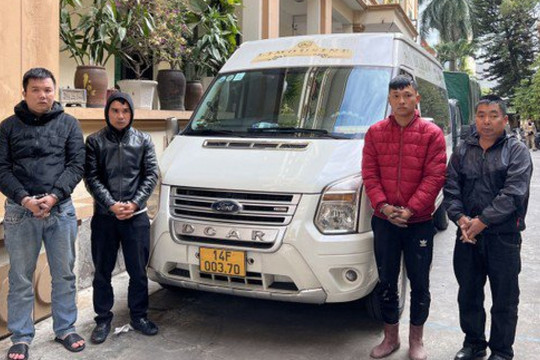 Bắc Ninh: Dùng xe ô tô đón khách dọc đường rồi...cướp 
