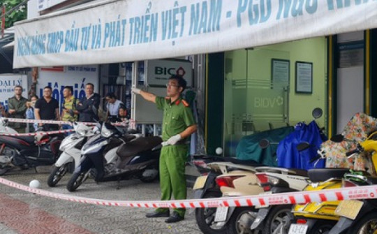 Vụ cướp ngân hàng ở Đà Nẵng: Truy tặng Huân chương dũng cảm cho bảo vệ ngân hàng