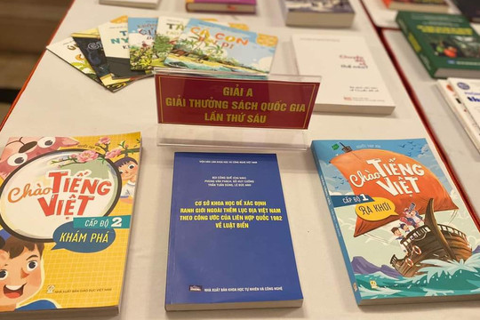 Bộ sách 'Chào tiếng Việt' đoạt giải A Giải thưởng Sách Quốc gia lần thứ 6