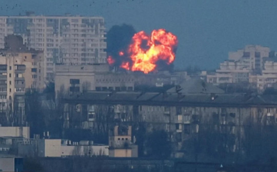 Moscow, Kiev lên tiếng về cuộc tập kích tên lửa lớn chưa từng thấy vào Ukraine