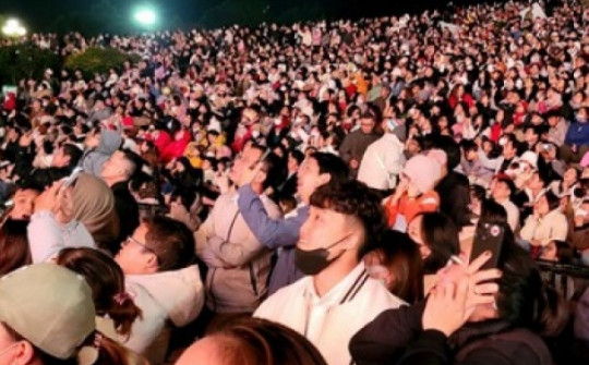 Gần 20.000 người tham dự ngày trọng đại Đà Lạt tròn 130 "tuổi"