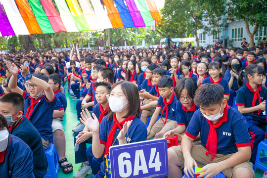Học sinh đầu cấp tại Hà Nội tiếp tục tăng mạnh