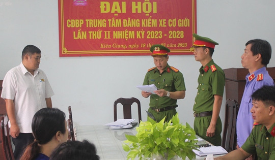 Nhận hối lộ, giám đốc trung tâm đăng kiểm ở Kiên Giang bị bắt