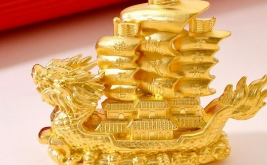 Có 500 triệu đồng, nên mua vàng miếng SJC hay vàng nhẫn cất két làm của để dành?