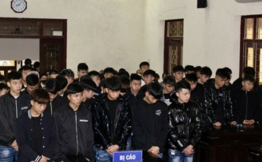 60 thanh niên lãnh án vì đánh nhau, làm loạn đường phố Hải Dương