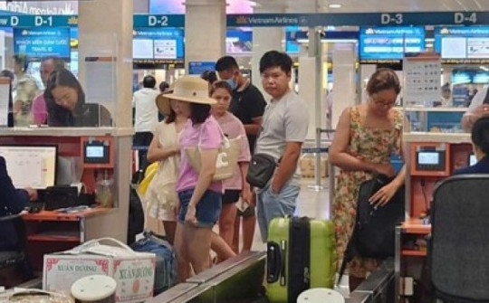 Hành khách bay Tết từ sân bay Tân Sơn Nhất cần lưu ý những gì?
