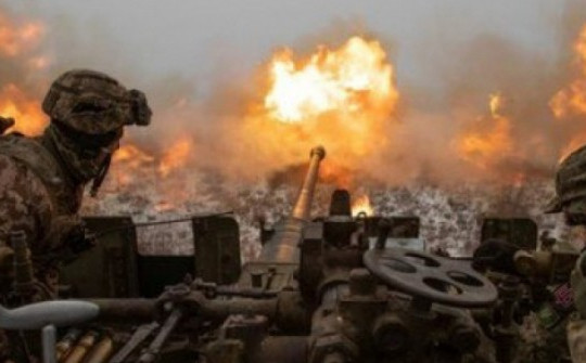 Donetsk bị pháo kích dữ dội, Moscow lên tiếng