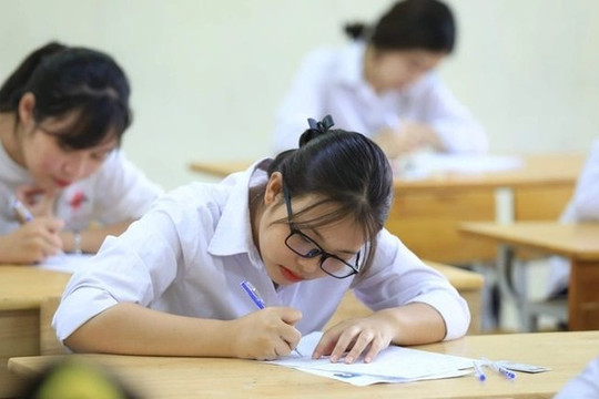Tuyển sinh lớp 10 công lập, Hà Nội chưa 'chốt' số môn thi