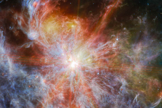 Một vùng tạo sao khổng lồ và hấp dẫn trong ảnh chụp của Webb