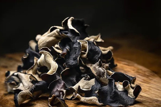Loại nấm được ví như 'vàng đen', giàu collagen thực vật, giúp da căng bóng