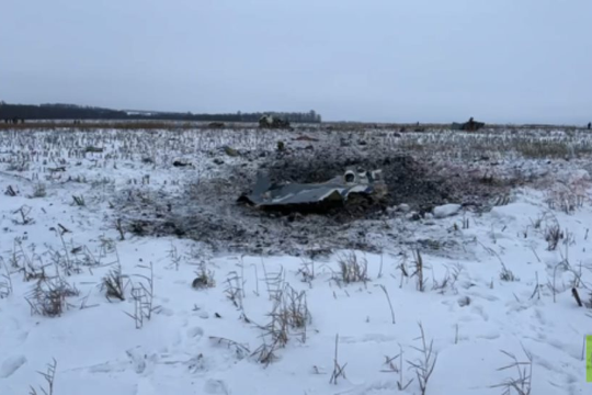 Moscow cáo buộc Kiev bắn rơi máy bay chở 65 tù binh Ukraine