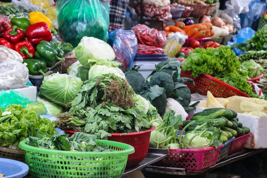 Hà Nội: Nguồn cung thực phẩm Tết Giáp Thìn dồi dào ổn định