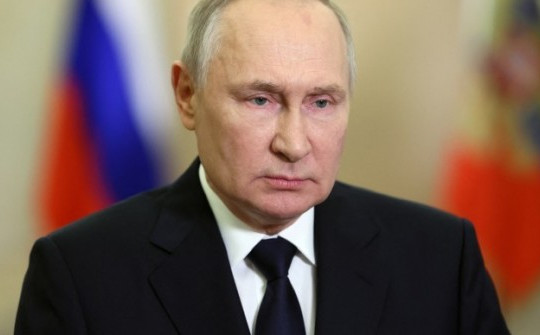Ông Putin lần đầu lên tiếng về vụ rơi máy bay "chở 65 tù binh Ukraine"