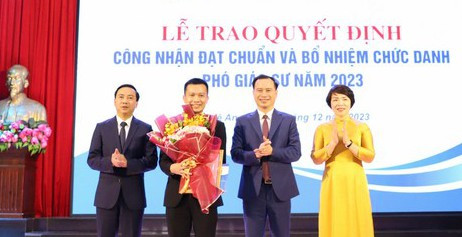 Trong 5 năm, Việt Nam có thêm 2.184 Giáo sư, Phó giáo sư được công nhận