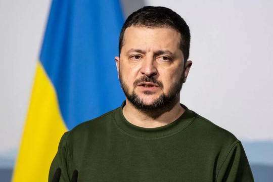 Tổng thống Ukraine ra quyết định ‘gây chấn động’