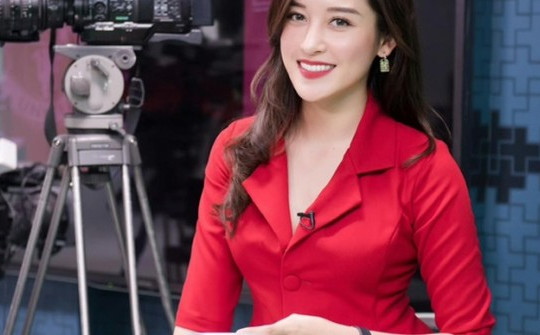 Á hậu Huyền My: "Khi Hoa, Á hậu làm MC truyền hình, danh hiệu chỉ một là lợi thế..."