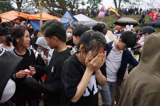 Độc đáo phiên chợ cầu may đầu năm 'độc nhất vô nhị' ở xứ Thanh