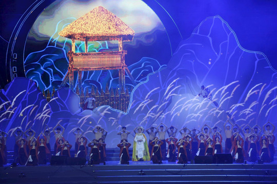 Tưng bừng khai mạc lễ hội đền Hai Bà Trưng, Hà Nội