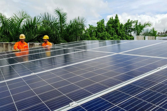 Thủ tướng Chỉ thị Bộ Công thương hoàn thiện cơ chế khuyến khích điện tái tạo