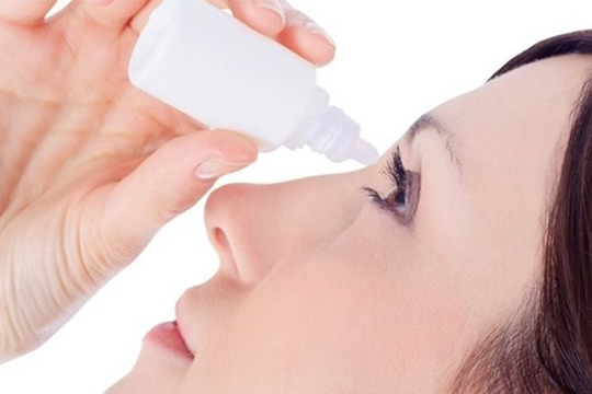 8 cách chăm sóc mắt khi có dấu hiệu mỏi mắt