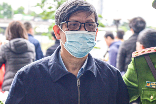 Lãnh án 18 năm tù, Cựu Bộ trưởng Bộ Y tế Nguyễn Thanh Long kháng cáo