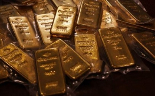 Dự báo giá vàng ngày 24/2: Lại tăng, tại sao các ngân hàng đua nhau mua vàng?