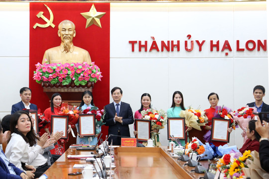Bổ nhiệm 7 Phó Hiệu trưởng ở Quảng Ninh qua thi tuyển