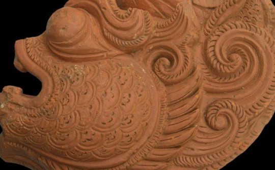 Nhiều hiện vật hình rồng tại thành cổ 600 năm ở Thanh Hóa