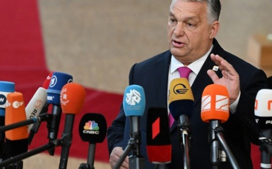 Điện Kremlin nói điều "không đồng tình" với Thủ tướng Hungary